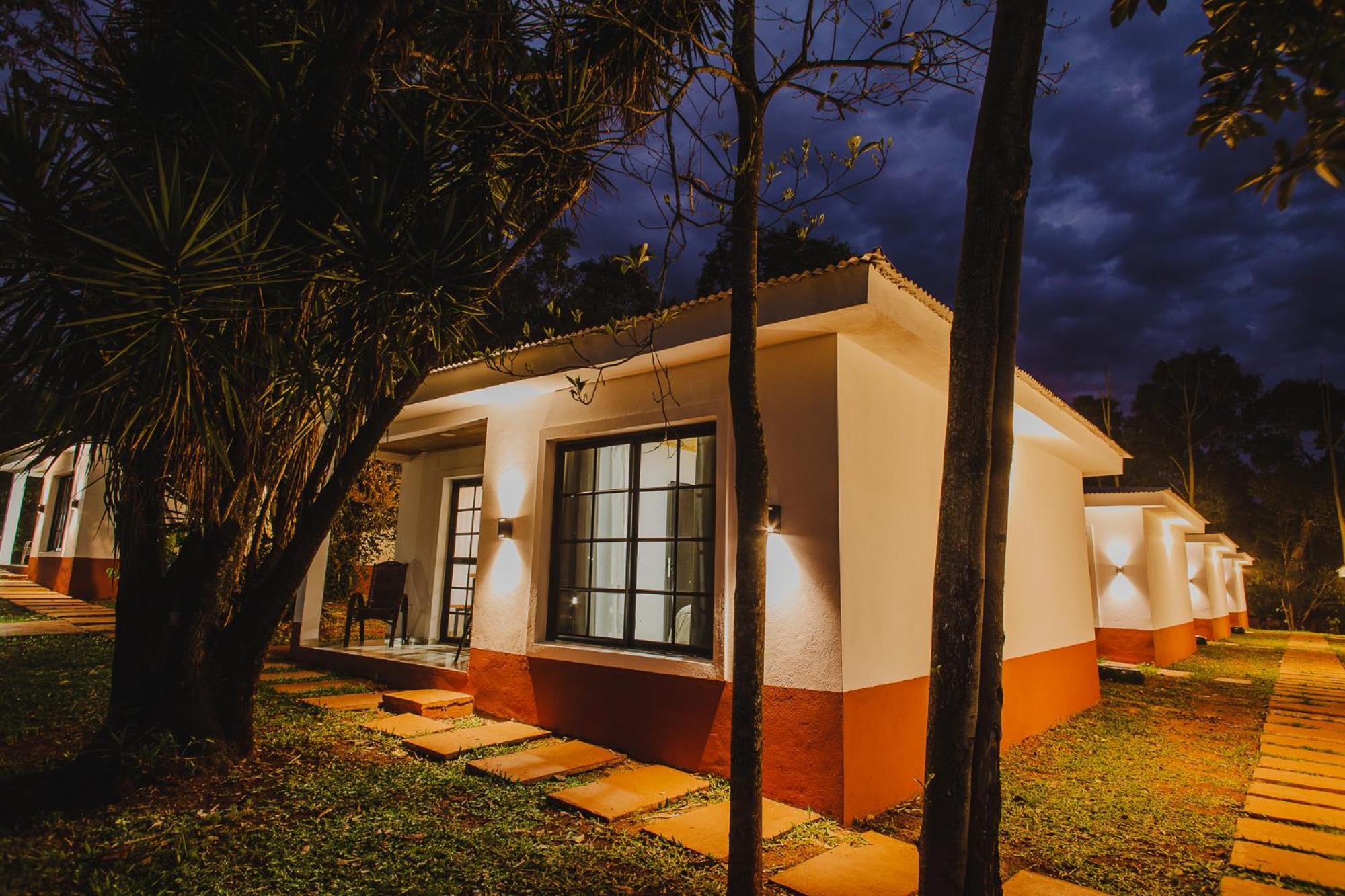Hotel Carmen Puerto Iguazú Exterior foto