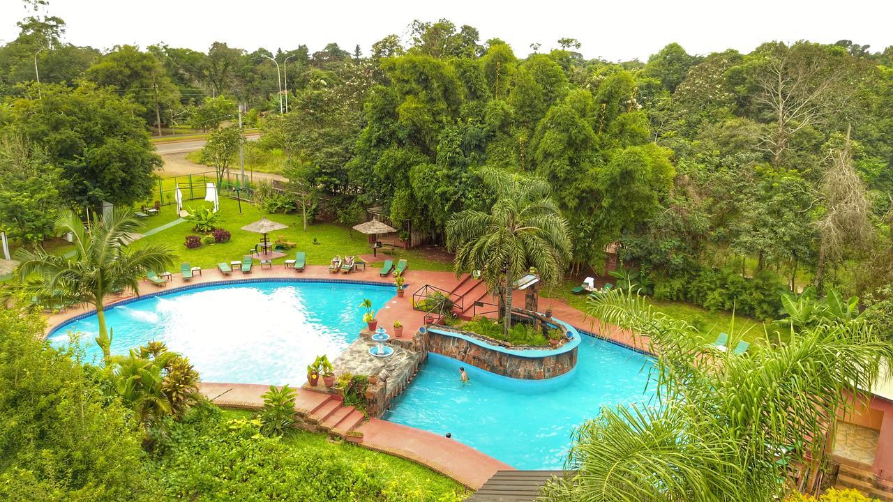 Hotel Carmen Puerto Iguazú Exterior foto